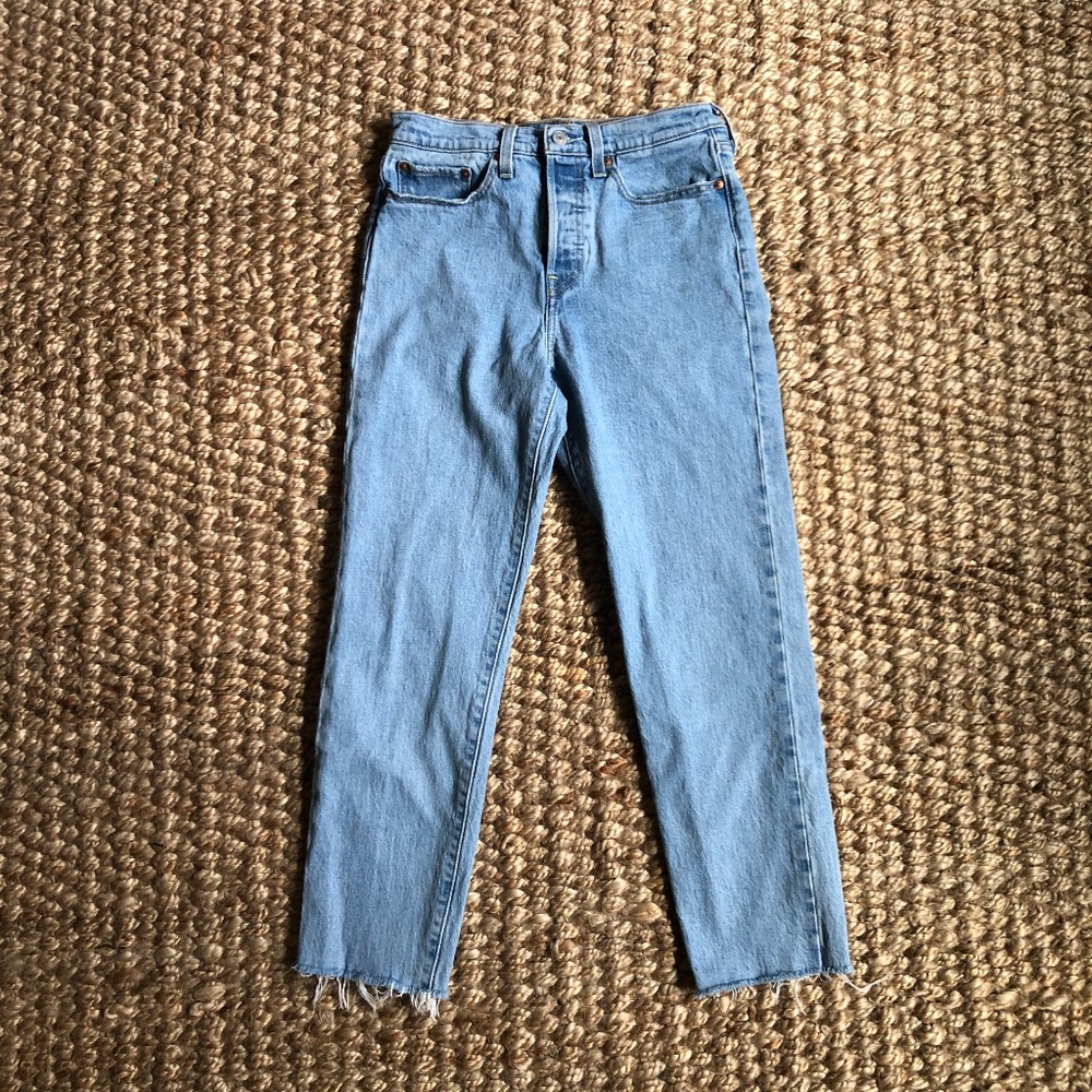Levi's Wedgie Straight Leg Crop Jeans Size 27